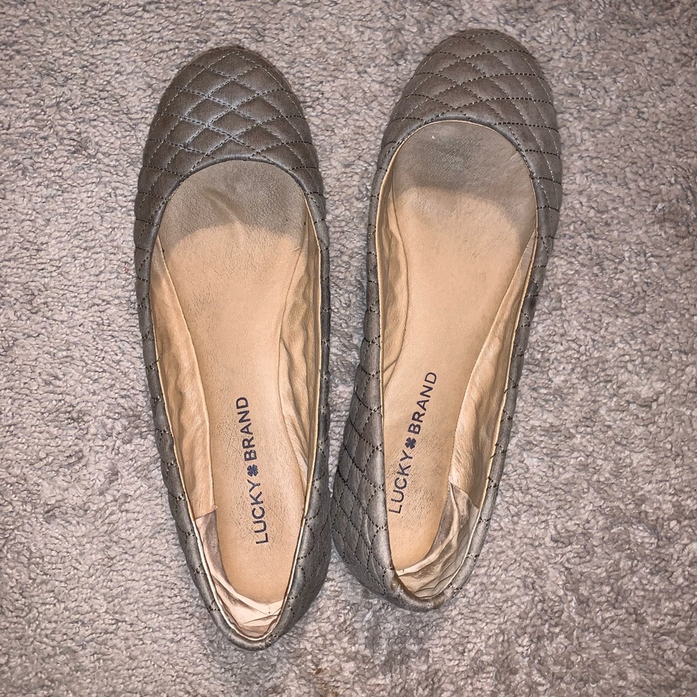 Lucky flats